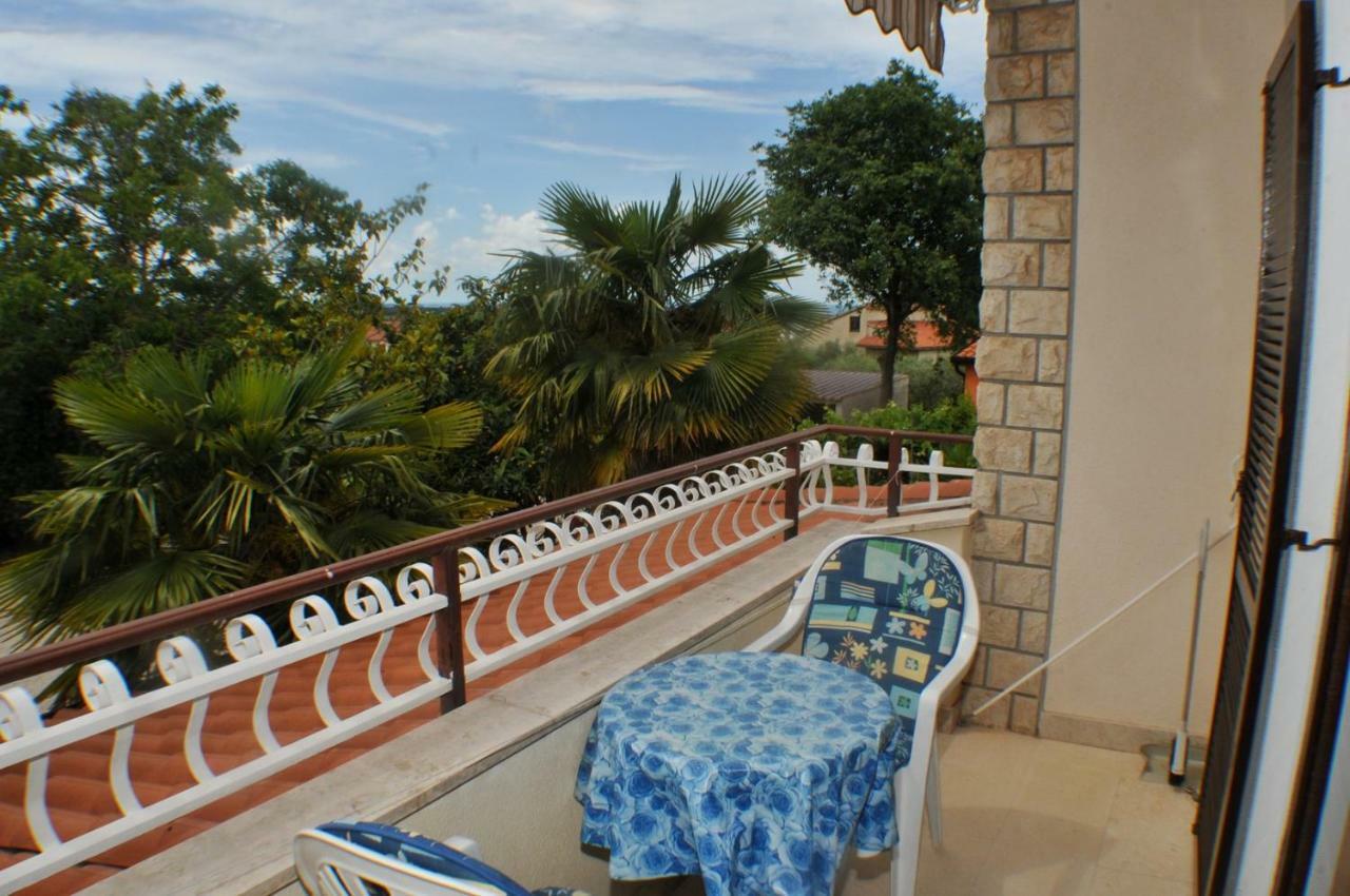 Haus Liliana Hotel Tar-Vabriga ภายนอก รูปภาพ