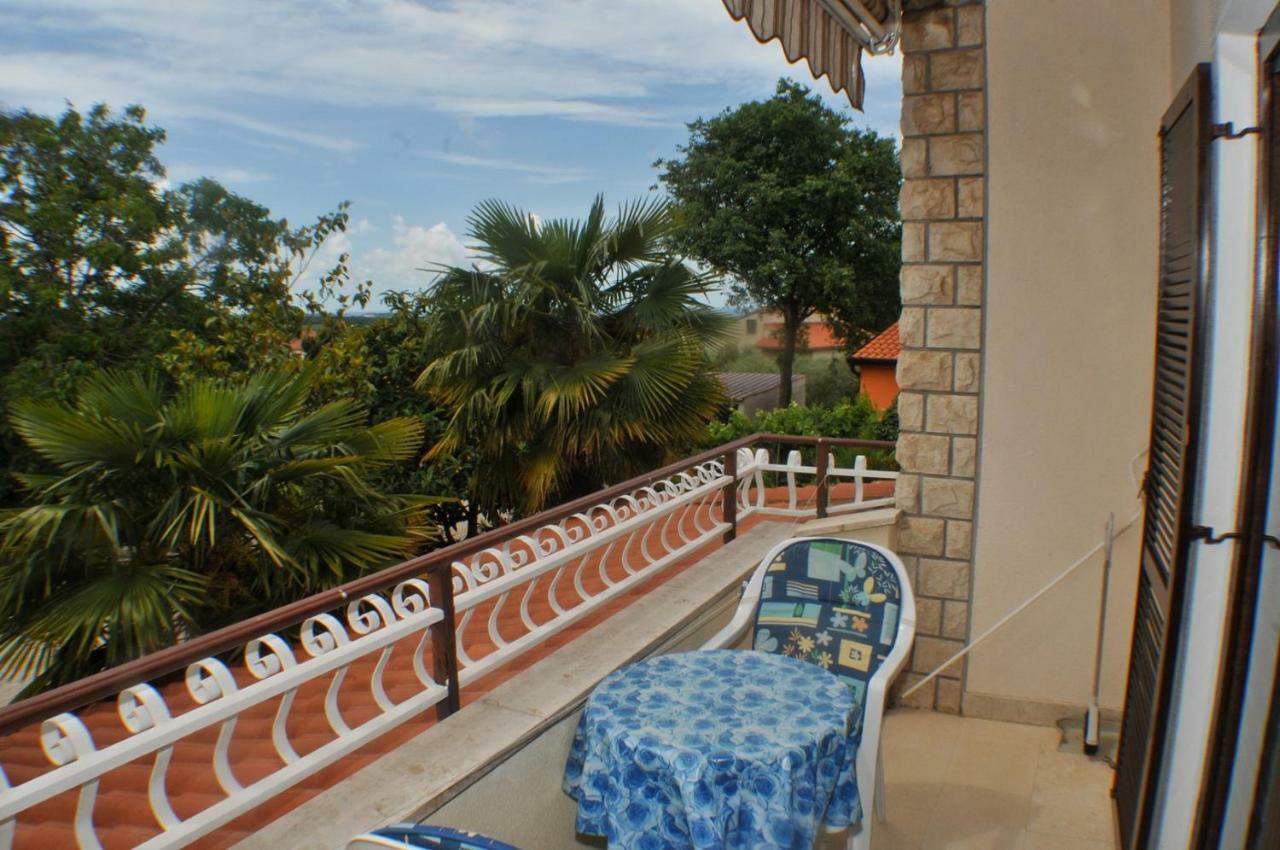 Haus Liliana Hotel Tar-Vabriga ภายนอก รูปภาพ