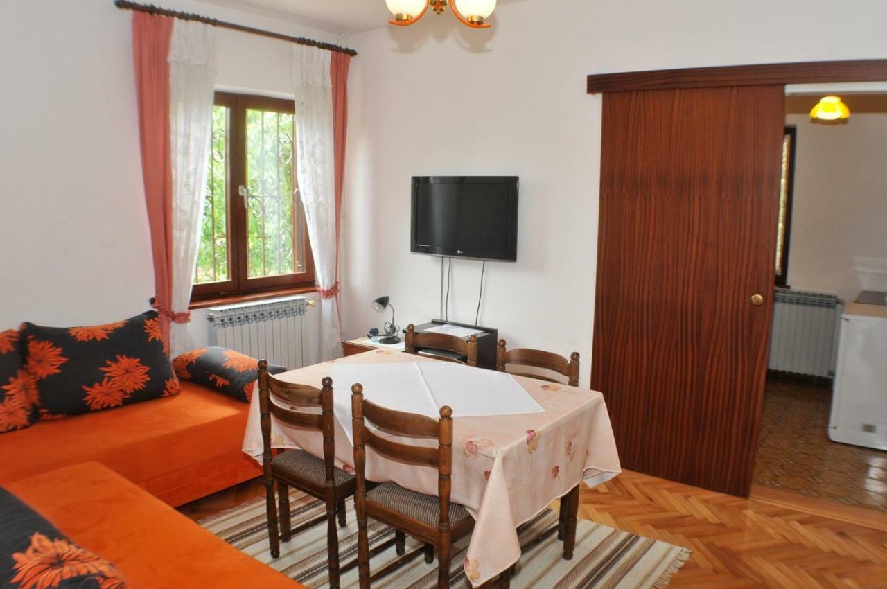 Haus Liliana Hotel Tar-Vabriga ภายนอก รูปภาพ